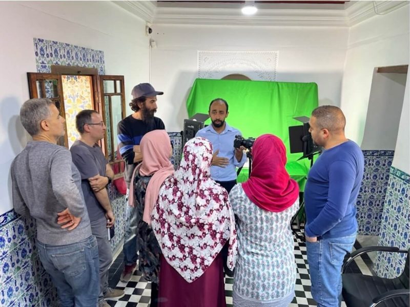 Ehab Naguib of partner organization the Egyptian Heritage Rescue Fund trains Algerian museum staff in digital photography at the Bardo Museum in Algiers. Photo © Peter Herdrich