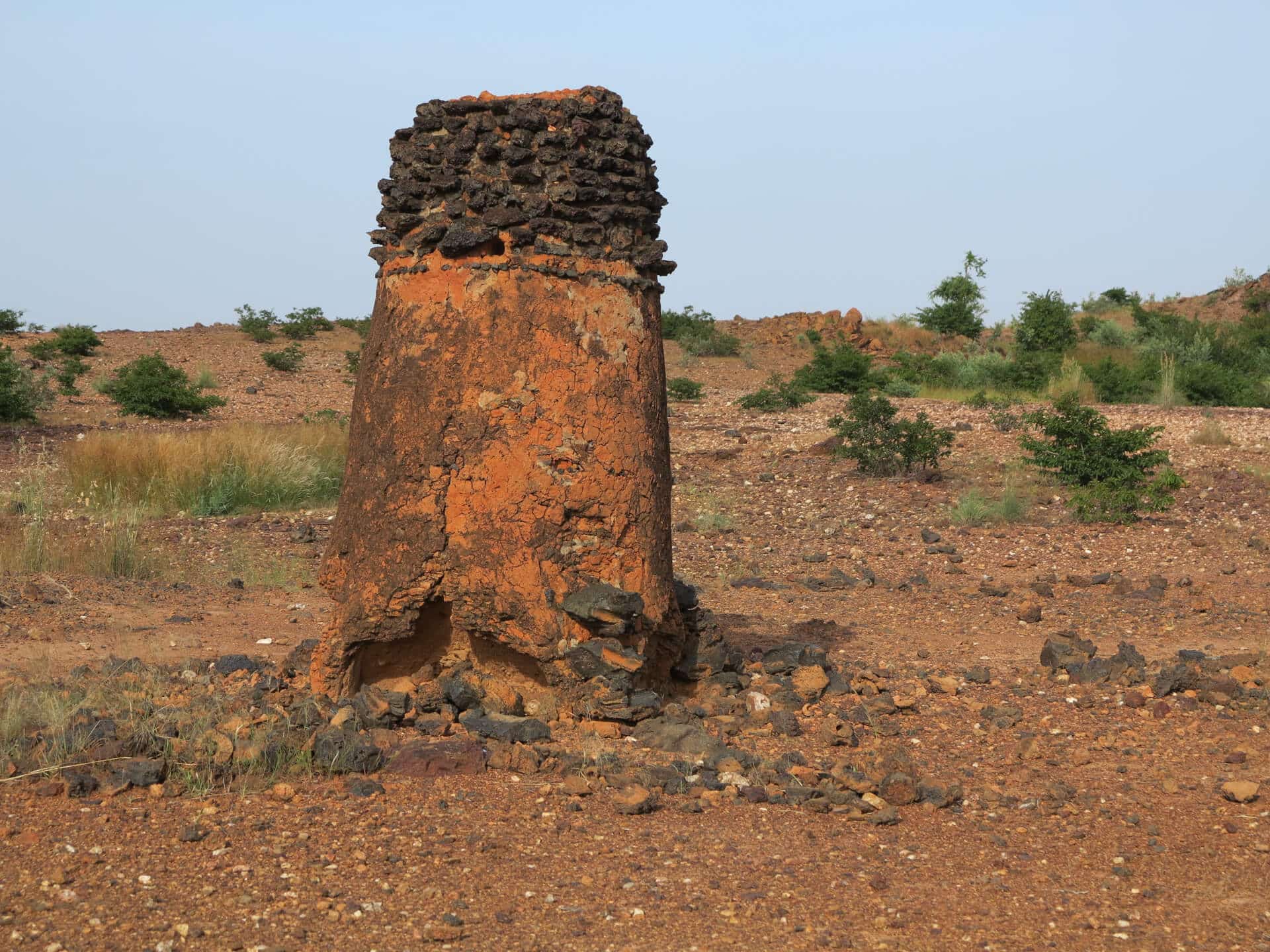 Furnace at the site of Tiwêga, built ca. 15–18th centuries CE. Photo Credit: © DSCPM/MCAT; Photographer: Sébastien Moriset