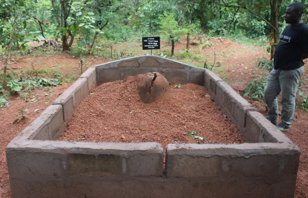 A restored animist grave. Photo Credit: AESPAT/ASOR.